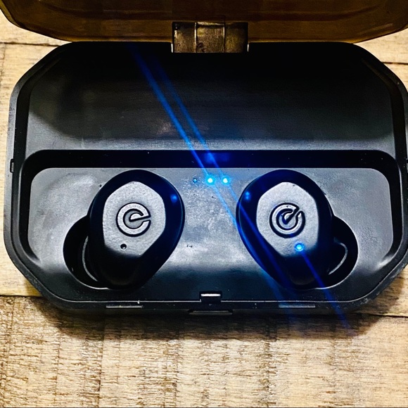 Accessories | Rademax Wireless Earbuds Bluetooth Headphones | Poshmark
